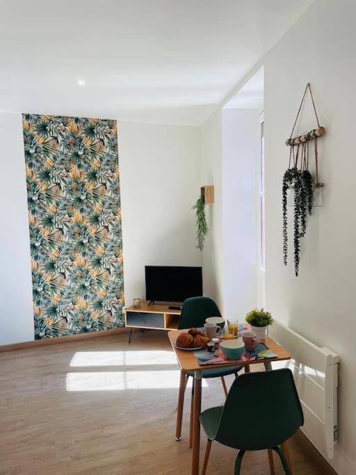 L'echappee Verte Apartment *